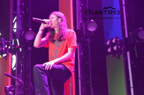 Mayday Parade, live at Cardiff Utilita Arena. Credit: Lizi Birt
